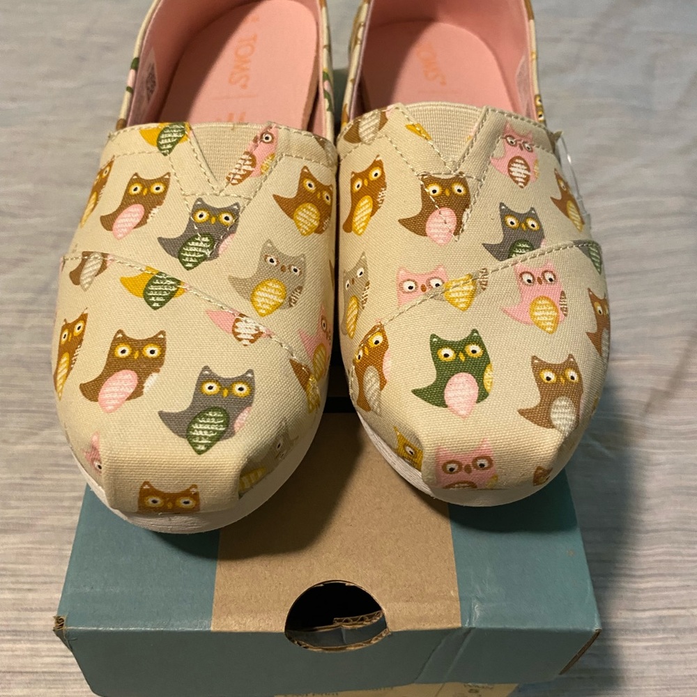 TOMS Shoes